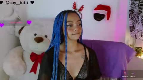 Tutti  online show from December 6, 12:00 pm