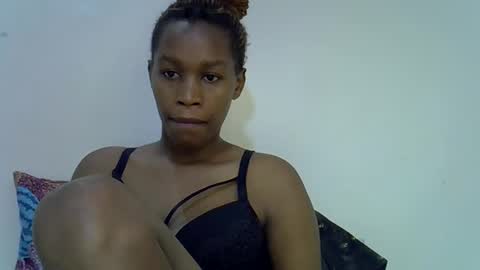 sweet_brown9 online show from September 14, 8:27 am