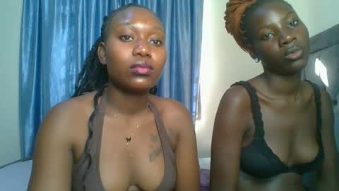 Camila online show from January 19, 1:10 pm