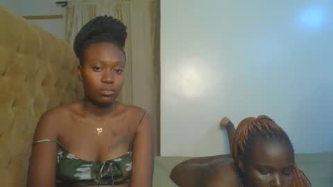 Camila online show from November 11, 7:05 pm