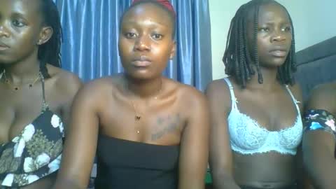 Camila online show from December 20, 10:33 am