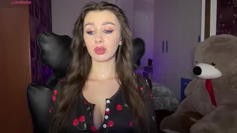 Sweet Cherry online show from November 14, 10:33 pm