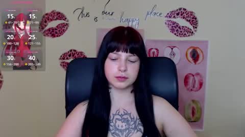 Ivy online show from May 24, 12:23 pm