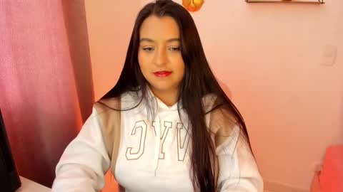 Chloe online show from January 30, 8:10 pm