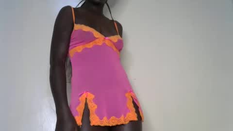 sweet_diva19 online show from March 6, 9:25 am