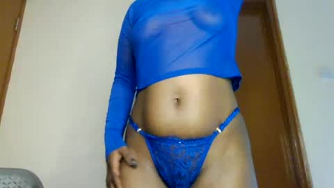 sweet_ebony001 online show from June 18, 4:18 am