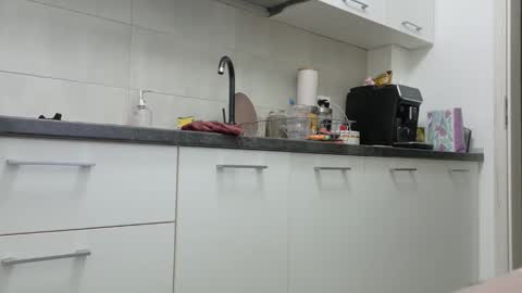           online show from April 4, 7:10 pm