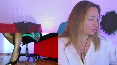 Sweet Evans online show from November 1, 8:24 am