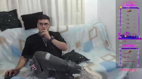 sweet_fantasy_couple online show from January 18, 12:24 am