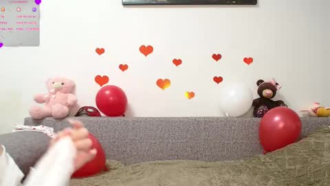 Vero online show from February 12, 7:02 am