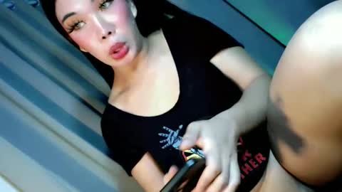 sweet_katrina69 online show from December 17, 12:01 pm