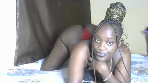 Snapshot of sweet_leen895891 chatting on February 15, 9:04 pm sweet_leen895891 online show from February 15, 9:04 pm