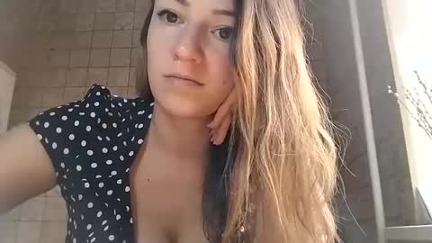 Anna online show from March 10, 9:45 am