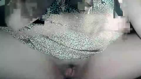 sweet_lily0613 online show from December 5, 6:38 pm