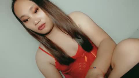 SWEET LOVE online show from March 11, 6:44 pm