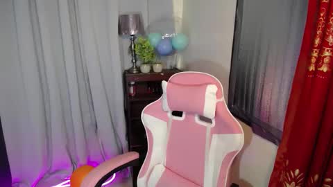 Maria Stella online show from February 13, 11:50 am