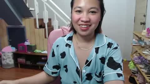 cheeky Bum07 online show from February 7, 5:31 am