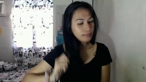 Marie online show from May 4, 1:34 am
