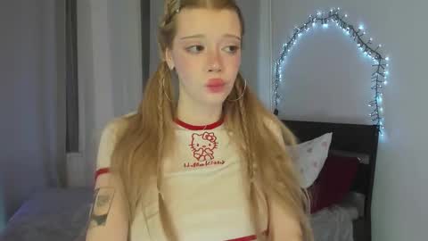 Melissa. Join me on Fansly link in social medias online show from February 26, 9:29 pm