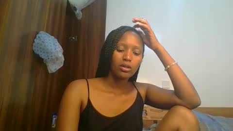 Linda online show from February 27, 4:43 pm