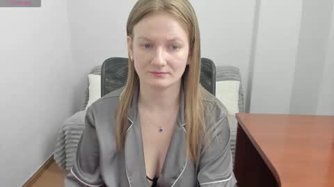 Mila online show from March 23, 12:48 am