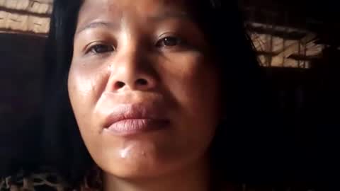 sweet_nessa30 online show from April 13, 8:40 am