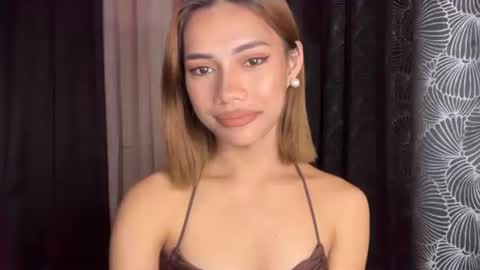 sweet_nikki03 online show from November 24, 6:06 pm