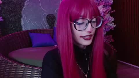Roxanee online show from July 4, 10:24 pm