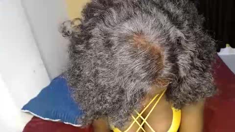 ellanah Tracie online show from December 2, 12:42 am