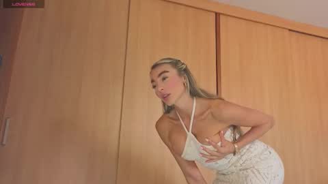 Sophia Medina online show from January 16, 3:54 pm