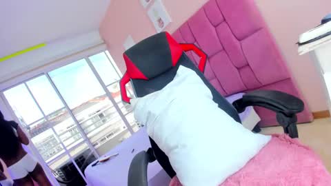 sweet_stacie online show from March 13, 2:20 pm