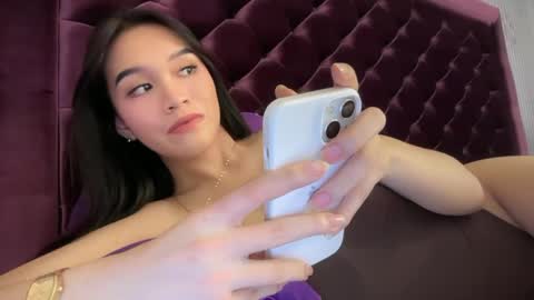 sweet_tatiana28 online show from May 23, 5:53 pm