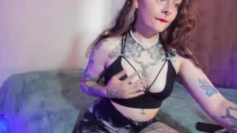 sweet_tattoolady online show from March 2, 5:08 pm