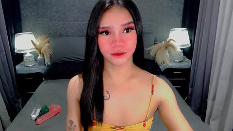 bea takashi  online show from February 10, 10:51 am