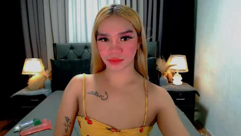 bea takashi  online show from May 6, 10:21 am
