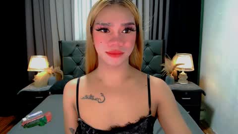 bea takashi  online show from May 18, 9:15 am