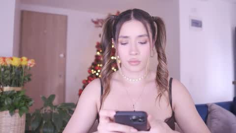 Camila online show from January 9, 6:57 pm