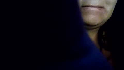 sweetapple808216 online show from December 12, 2:37 am