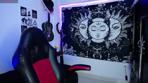 sweetbitter_ online show from February 26, 7:10 pm