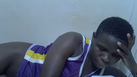 sweetcammilla online show from October 1, 3:05 am
