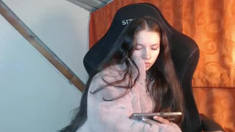 sweetdam12 online show from February 22, 1:11 am