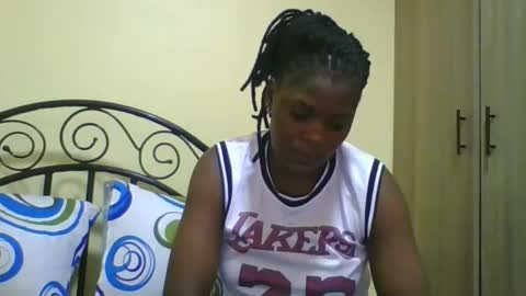 Snapshot of sweetdarkskin chatting on September 29, 8:46 am CLARIS online show from September 29, 8:46 am