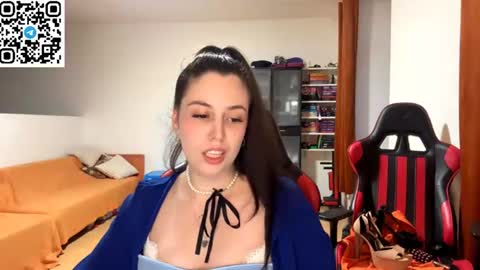 Joanna online show from June 15, 7:06 pm