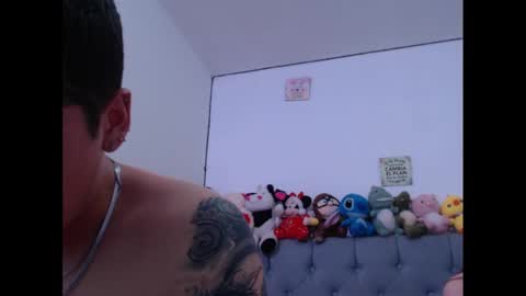 Snapshot of sweethoney22_ chatting on February 4, 11:27 am Sabrina y Eliot online show from February 4, 11:27 am