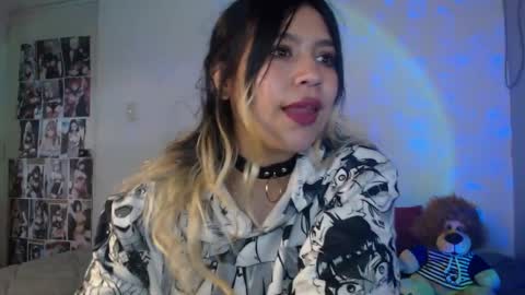                  online show from February 21, 11:33 am