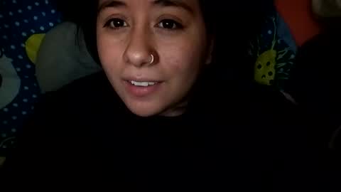 Snapshot of sweetie__annie chatting on October 8, 6:30 am Ana Mara i cant Make noise My family is here online show from October 8, 6:30 am
