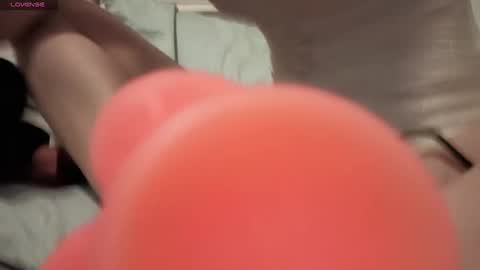 Snapshot of sweetiek1tty chatting on October 14, 1:19 am Sweetiek1tty online show from October 14, 1:19 am