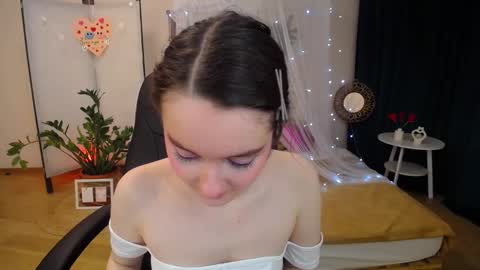 sweetintouch online show from February 25, 7:16 pm