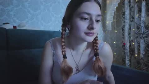 sweetliaison online show from March 1, 4:33 pm