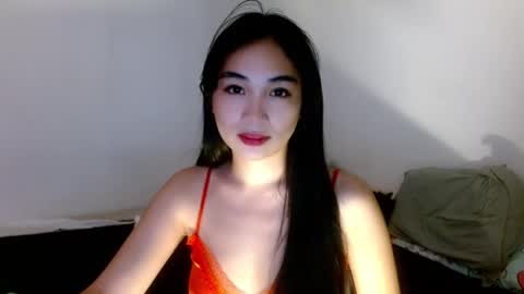 Lilly online show from March 11, 2:42 am